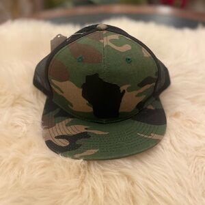 Port Authority Camo Black Wisconsin Hat